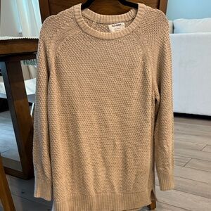 Old Navy Women's Beige Textured Crewneck Sweater